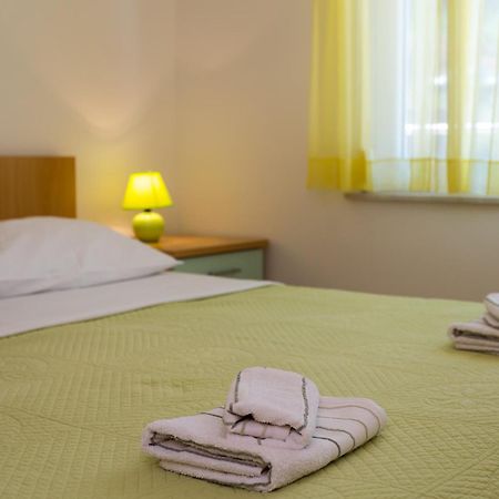 Apartments In Villa Top Trogir Room photo